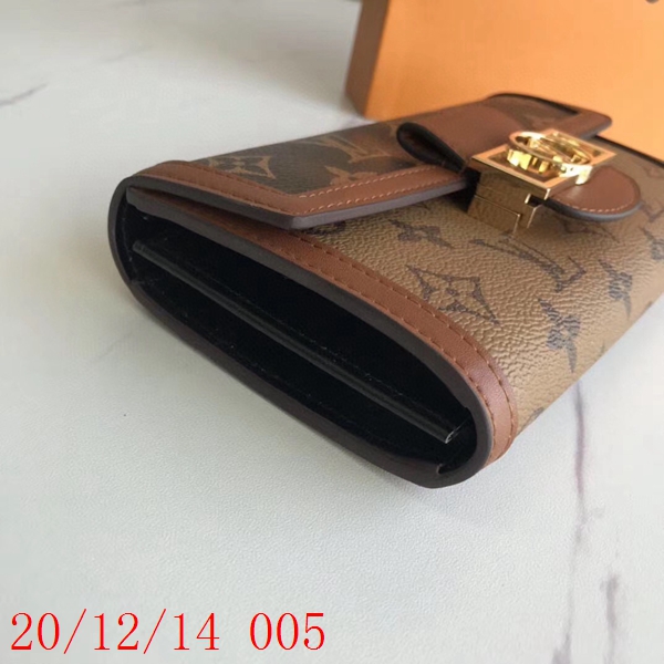 LVコピーウォレット細部ディテール